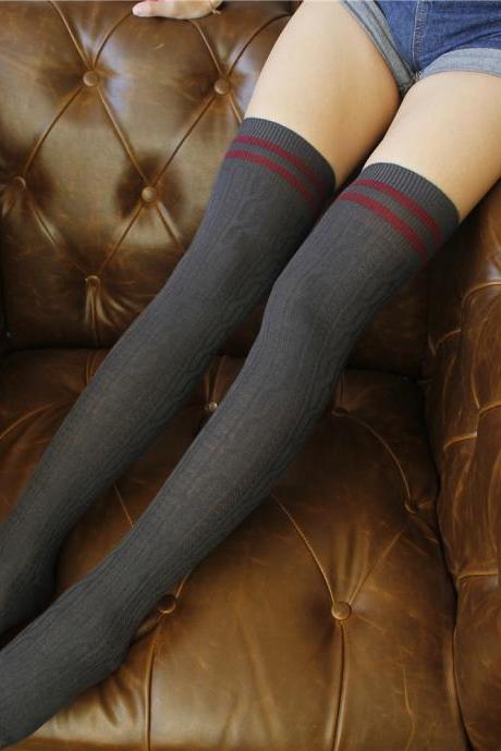 Over-the-knee Heap Socks-4-25-28