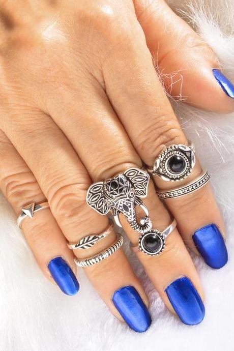 7 Pieces Women's Fashion Rings Ancient Silver Elephant Flute For Christmas Ring Set