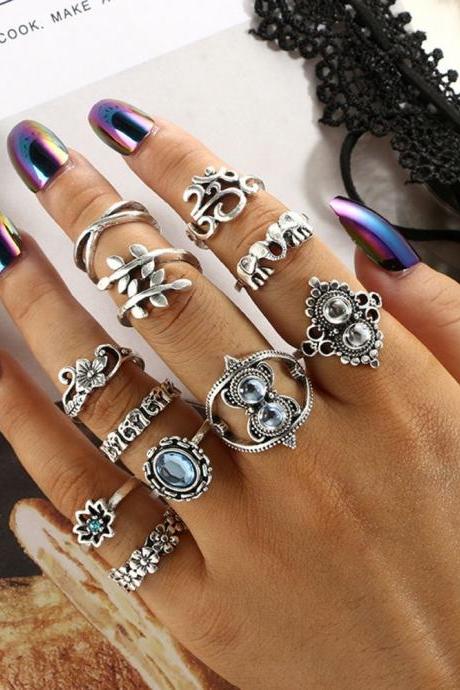 11 Pieces Women's Fashion Rings Retro Geometric Oval Sapphire Elephant Vine Leaf Lotus Rhinestone Ring Set