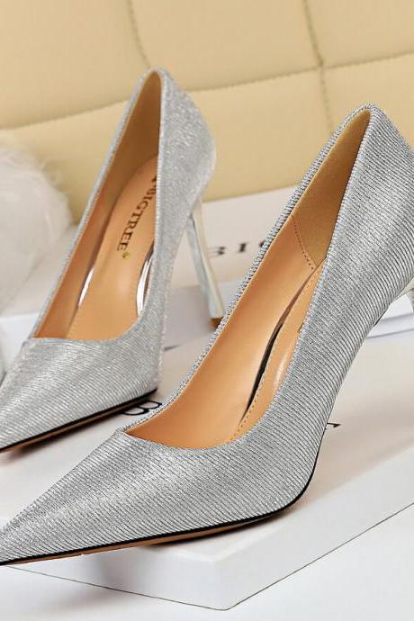 Sexy Silver Pu Gradient Point Toe Slip On Pumps
