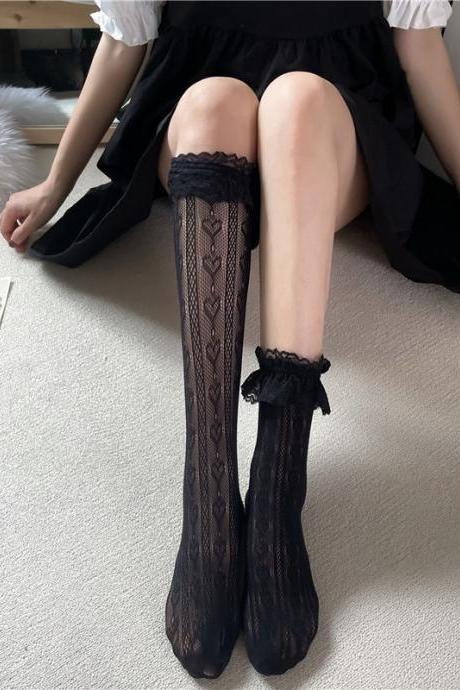 Black lace leg short middle tube pile socks