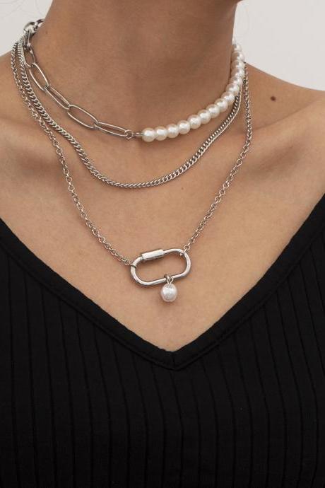 Vintage Temperament Hollow Necklace Asymmetric Imitation Pearl Square Necklace-silvery
