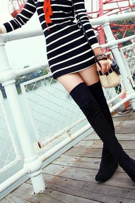 Black Knee High Elastic Flat Bottomed Suede Boots
