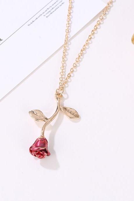 Golden Fashion Rose Versatile Clavicle Chain Valentine's Day Women's Gift