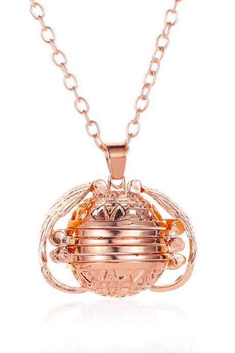 Rose Golden Openable multi-layer wing Photo Box Necklace