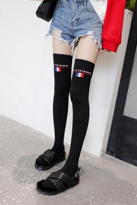 Vetements over best sale the knee socks
