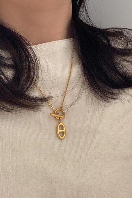 Simple Original Geometric Chain Necklace