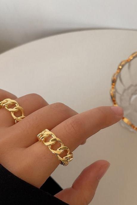 Simple Normcore Gold Chian Ring