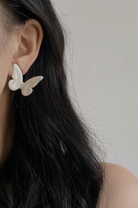 Original Stylish Butterfly Shape Earrings