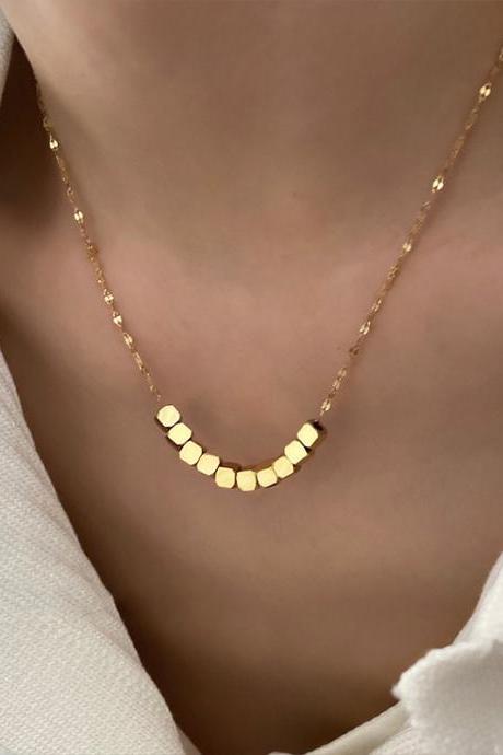 Simple Chic Geometric Necklace