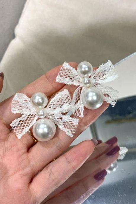 Vintage Pearls Bow-Embellished Earrings