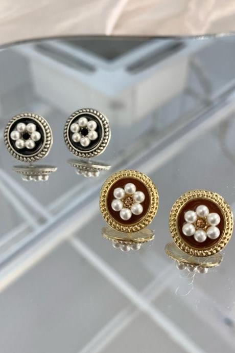 Vintage Geometry Pearl Flower Earrings