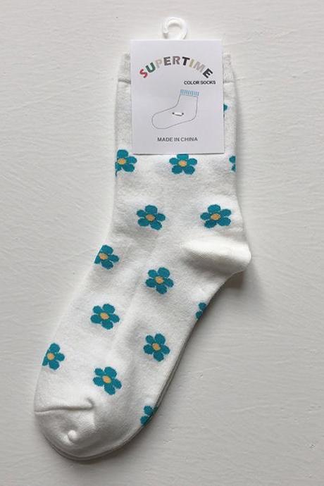 Green Qute Flower Printed Socks