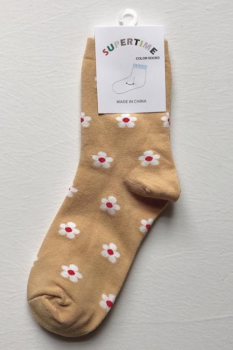 Orange Qute Flower Printed Socks