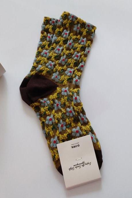 Brown Vintage Artistic Retro 4 Colors Knitting Socks