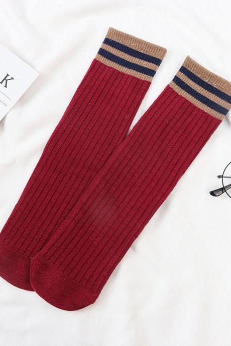 Red Vintage Contrast Color Striped Socks Accessories