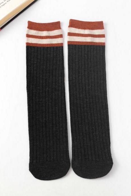 Black Gray Vintage Contrast Color Striped Socks Accessories
