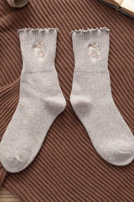 LIGHT GRAY Vintage Thick Warm Embroidery Flowers Wool Socks