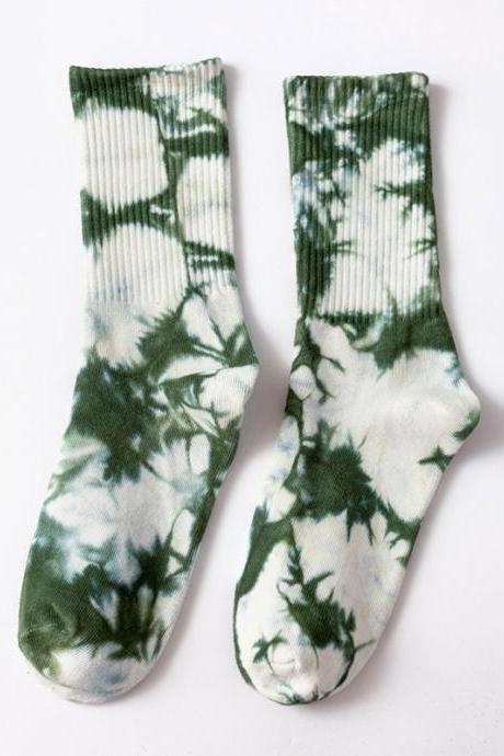 GREEN Stylish Cool Colorful Tie-Dyed Socks
