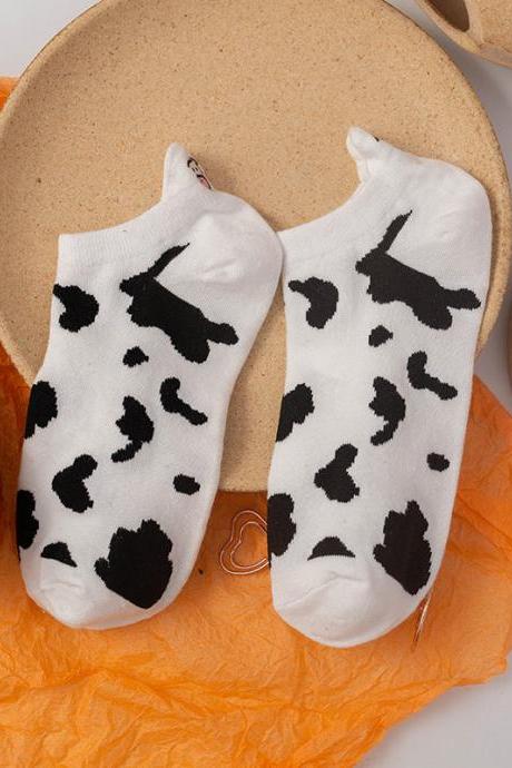 Black Cow Embroidery Qute Cartoon Socks