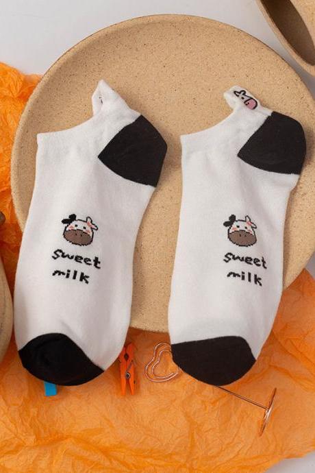 White Cow Embroidery Qute Cartoon Socks