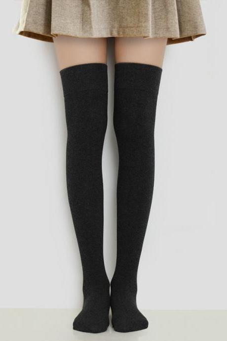 BLACK PLUS SIZE Vintage Solid Color Non-Slip Stockings