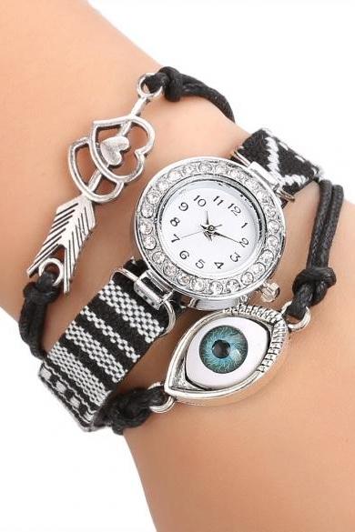 Women&amp;amp;#039;s Handmade Friendship Bracelet Watch Rhinestone Round Dial Quartz Wristwatch