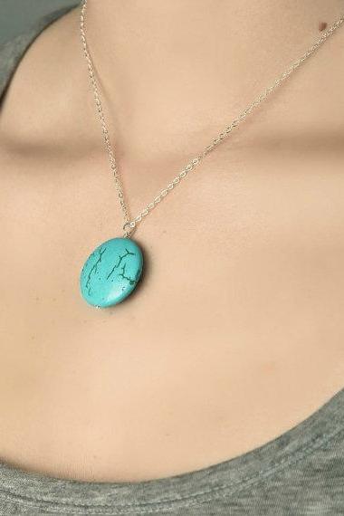Round Natural Stone Short Pendant Necklace