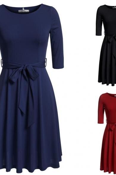 Women Casual O-neck Solid Pleated Dress With Belt