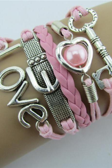 Romantic Pink LOVE Hearts Pearl Key Ring Bracelet