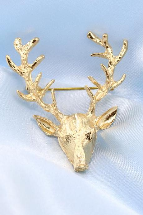 Golden Antlers Elk Christmas Brooch